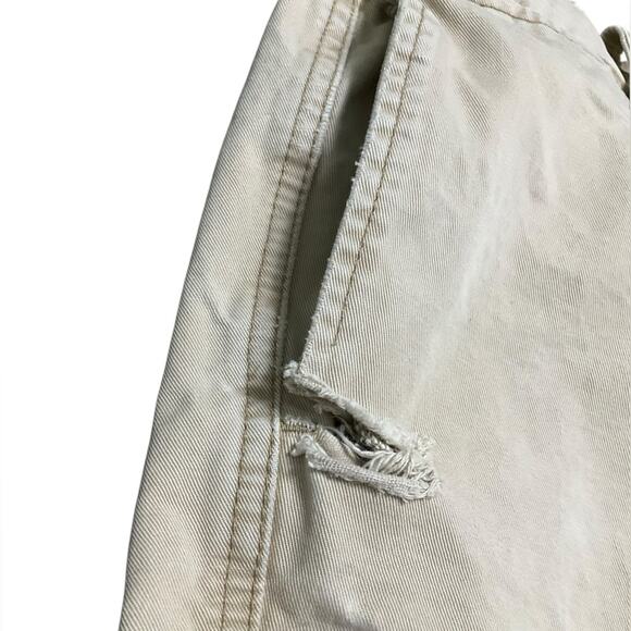 Abercrombie & Fitch Men's Tan Shorts Size 32 - Picture 2 of 10